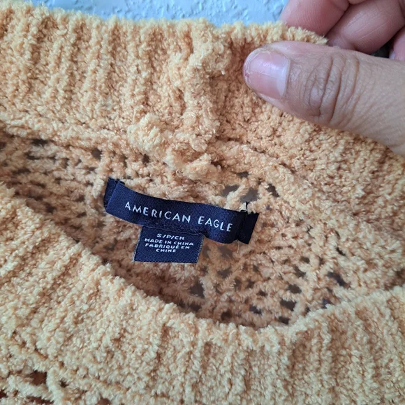 American Eagle Outfitters Textured Knit Sweater in Mustard Yellow - Picture 3 of 5